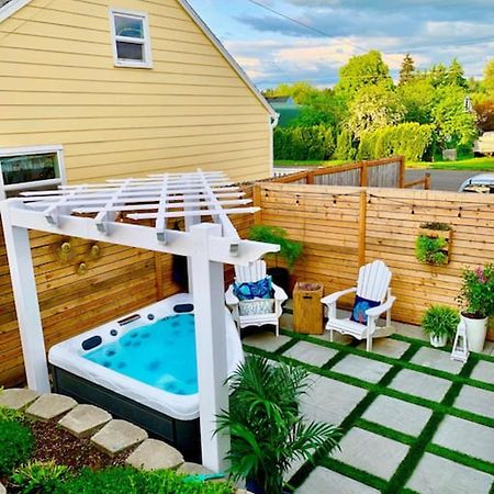 Private New Garden Apartment W Hot Tub Camas Bagian luar foto
