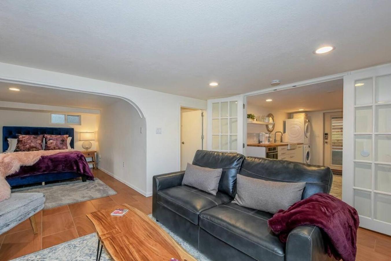 Private New Garden Apartment W Hot Tub Camas Bagian luar foto