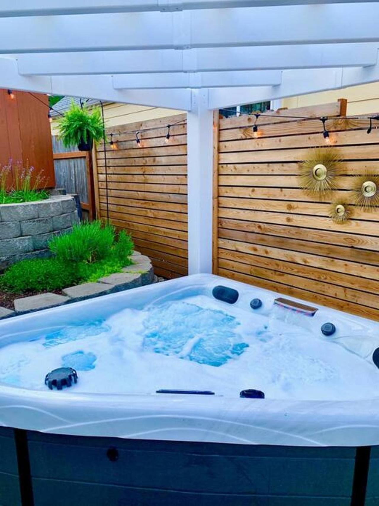 Private New Garden Apartment W Hot Tub Camas Bagian luar foto
