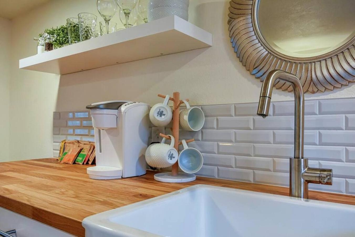 Private New Garden Apartment W Hot Tub Camas Bagian luar foto